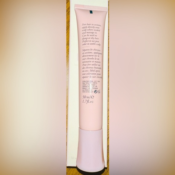 Oribe Serene Scalp Soothing Leave-On Treatment - Cream - Picture 10 of 12